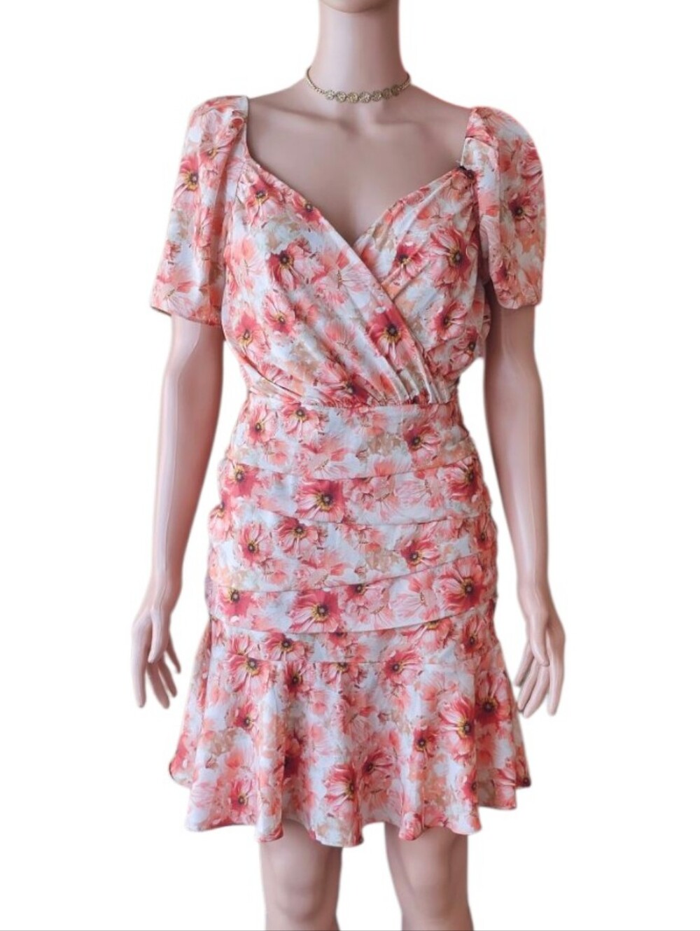 NWOT Express Ruched Dress - Picture 5 of 8